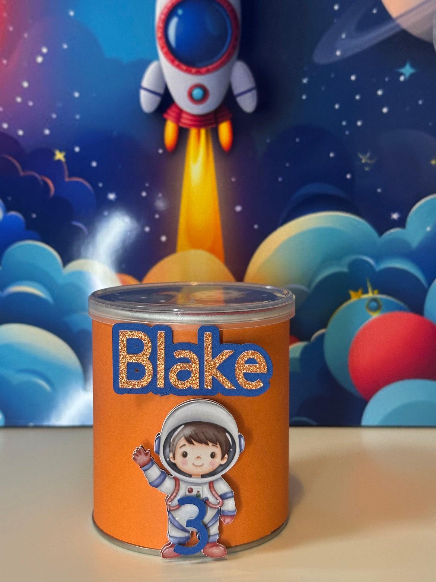 Op naar de Sterren! Astronaut Pringles Traktatie met Naam